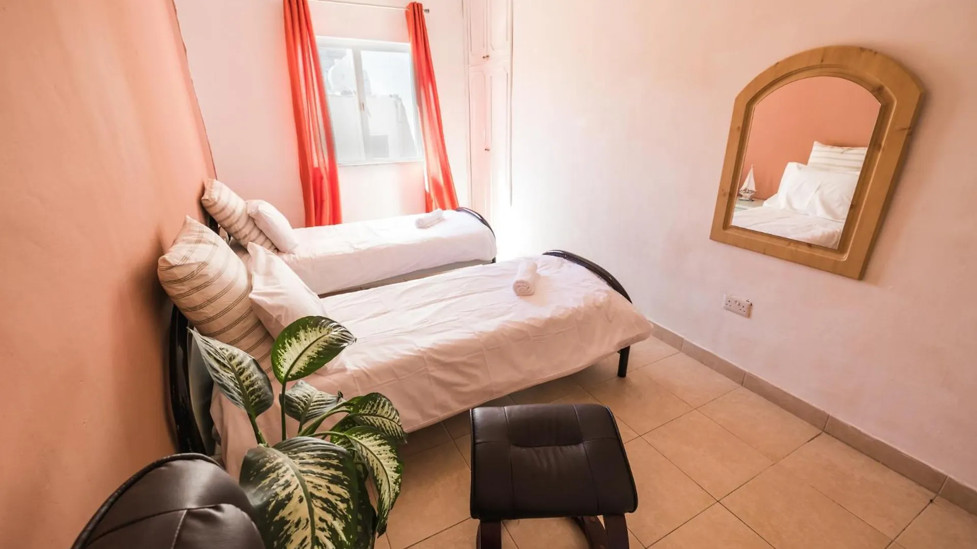 Sliema 3 Bedrooms Apartment