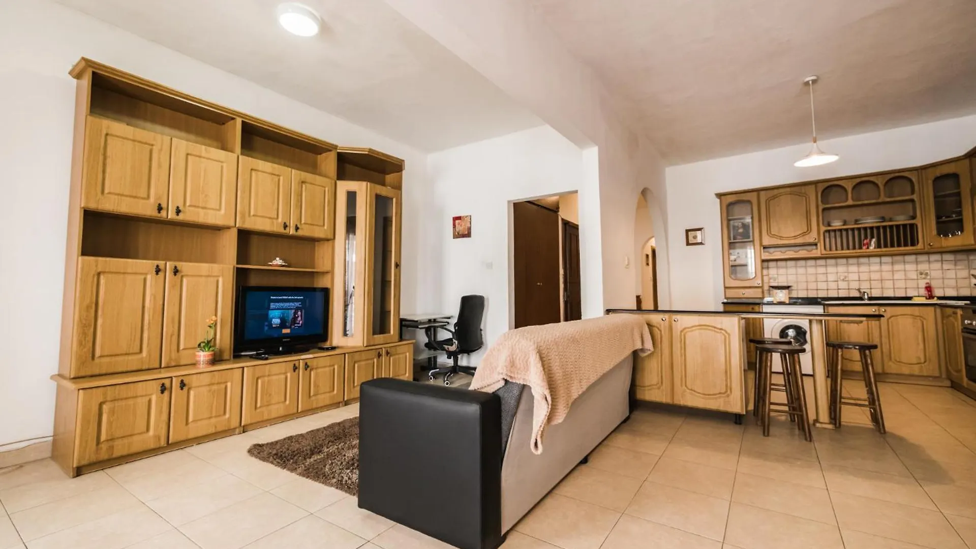 Sliema 3 Bedrooms Apartment